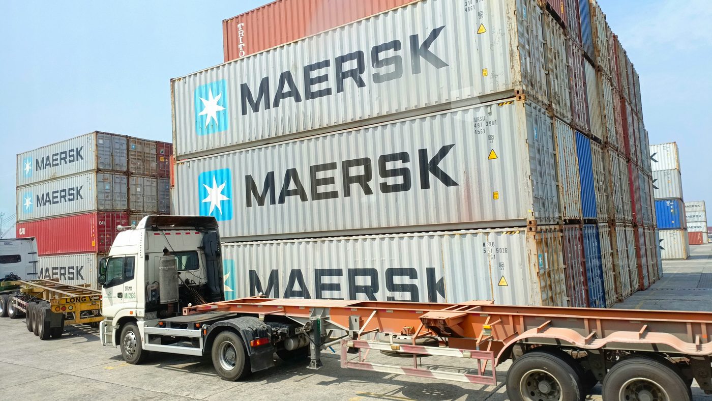 20ft container truck